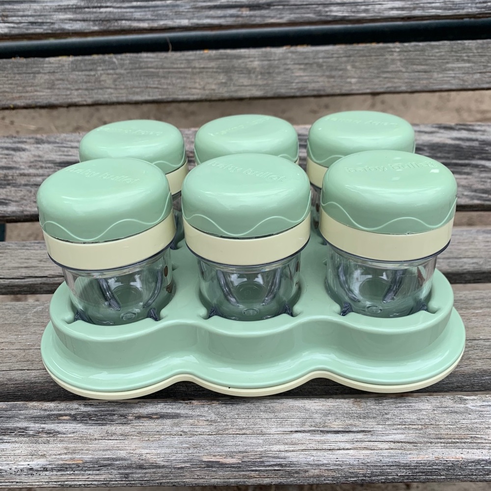 Baby Bullet replacement cups six day infant